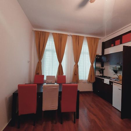 Unirii Guest Apartment Bucharest Exterior photo