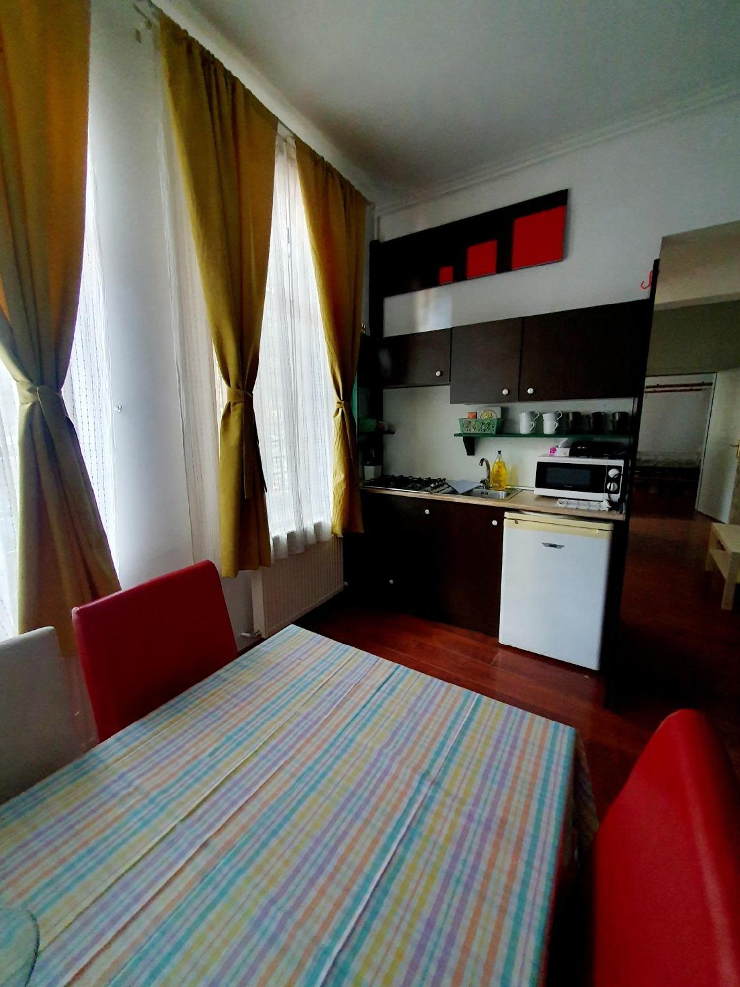 Unirii Guest Apartment Bucharest Exterior photo